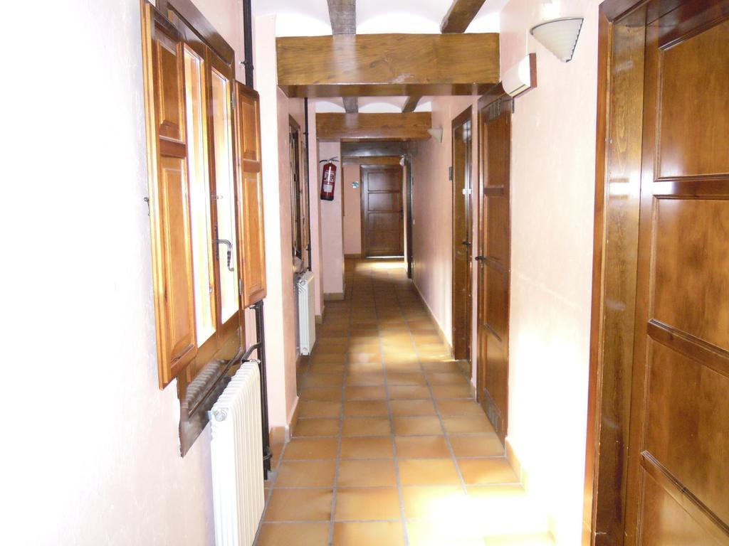 Albergue 阿尔巴拉辛 外观 照片